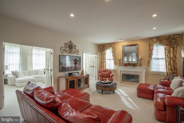 624 GLEN MEADOW RD, Richboro, PA 18954