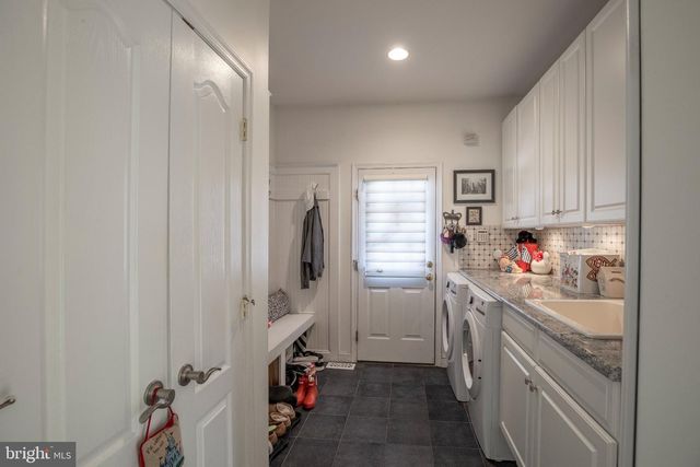 624 GLEN MEADOW RD, Richboro, PA 18954