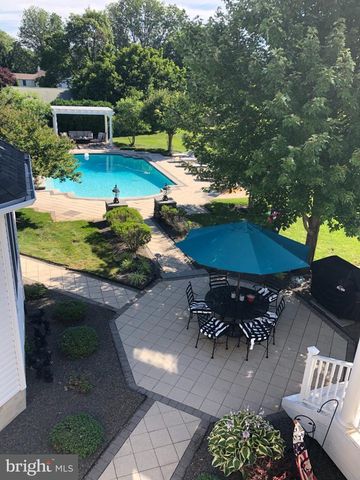 624 GLEN MEADOW RD, Richboro, PA 18954