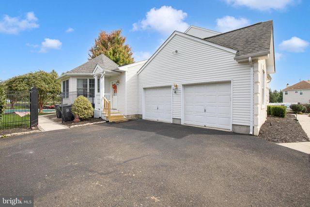 624 GLEN MEADOW RD, Richboro, PA 18954