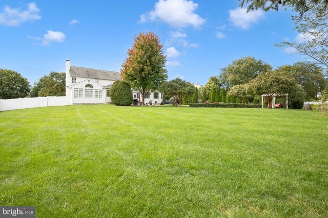 624 GLEN MEADOW RD, Richboro, PA 18954