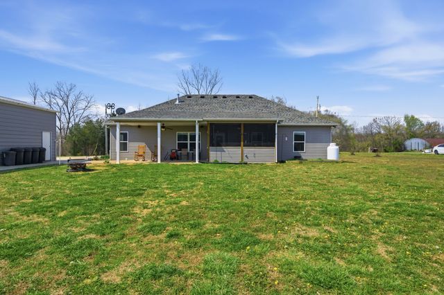4865 Devers Rd, Southside, TN 37171