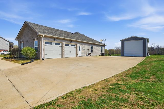 4865 Devers Rd, Southside, TN 37171