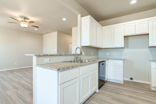 936 E Municipal Drive, Lubbock, TX 79403