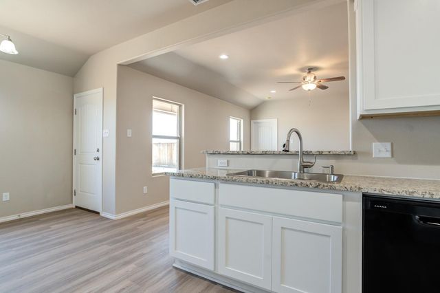 936 E Municipal Drive, Lubbock, TX 79403