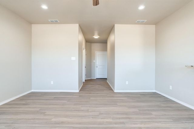 936 E Municipal Drive, Lubbock, TX 79403