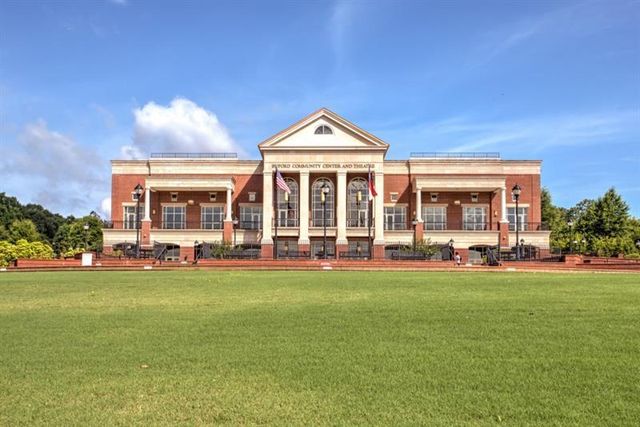 4864 White Street, Sugar Hill, GA 30518