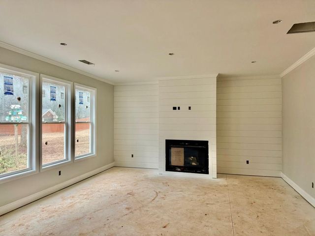 4864 White Street, Sugar Hill, GA 30518