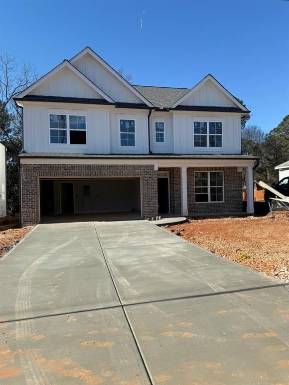 4864 White Street, Sugar Hill, GA 30518