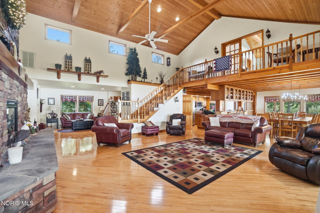 707 Catherine Drive, Liberty Center, OH 43532