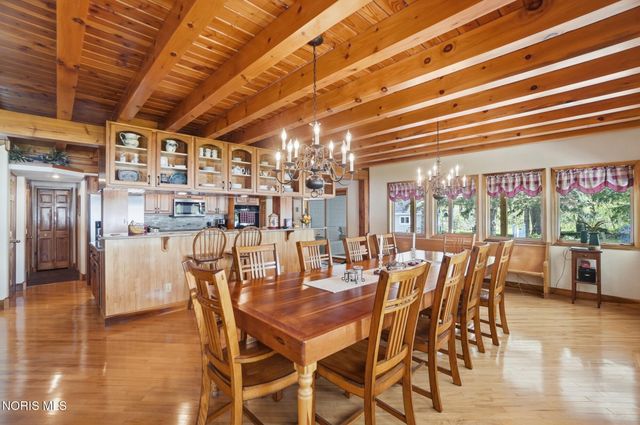 707 Catherine Drive, Liberty Center, OH 43532