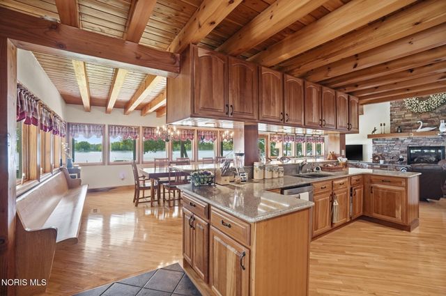 707 Catherine Drive, Liberty Center, OH 43532