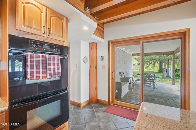 707 Catherine Drive, Liberty Center, OH 43532