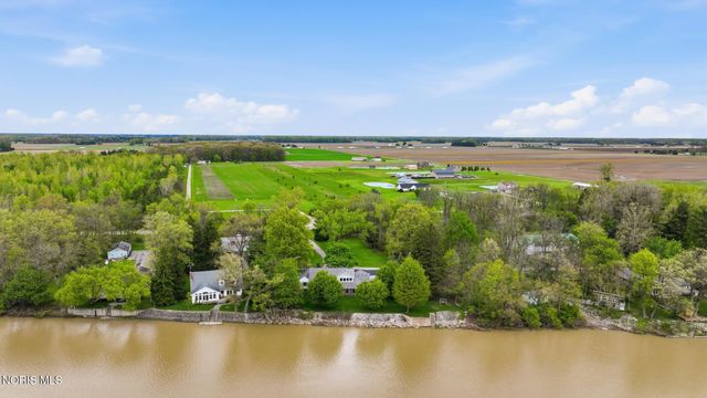 707 Catherine Drive, Liberty Center, OH 43532