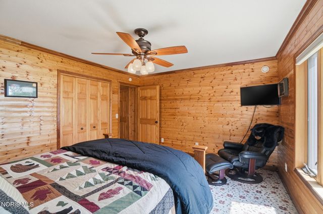 707 Catherine Drive, Liberty Center, OH 43532