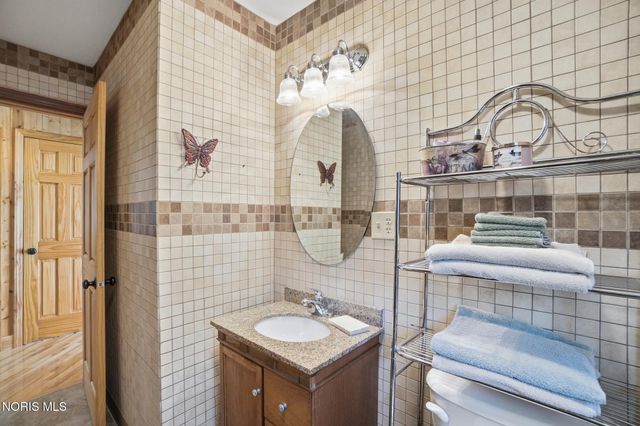 707 Catherine Drive, Liberty Center, OH 43532