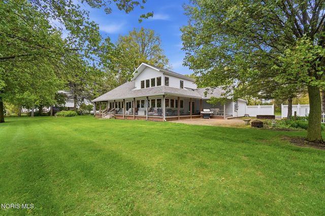 707 Catherine Drive, Liberty Center, OH 43532