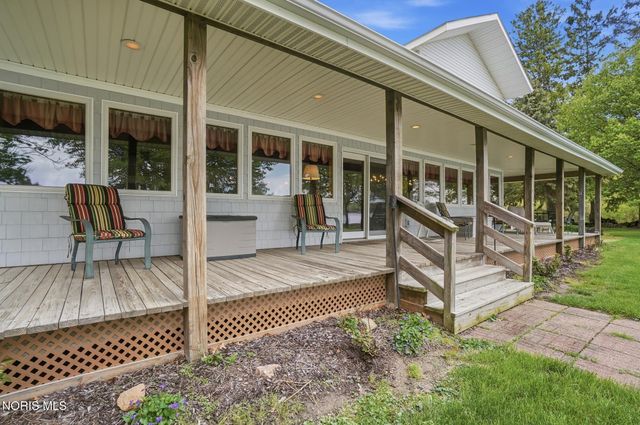 707 Catherine Drive, Liberty Center, OH 43532