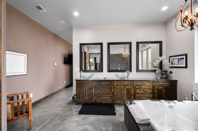 1395 Private Road 4011, Decatur, TX 76234