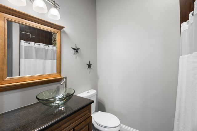 1395 Private Road 4011, Decatur, TX 76234