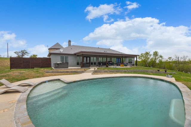 1395 Private Road 4011, Decatur, TX 76234