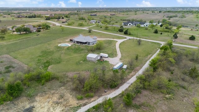 1395 Private Road 4011, Decatur, TX 76234
