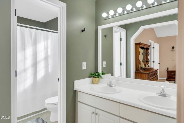 1309 Rutledge Landing Drive, Knightdale, NC 27545