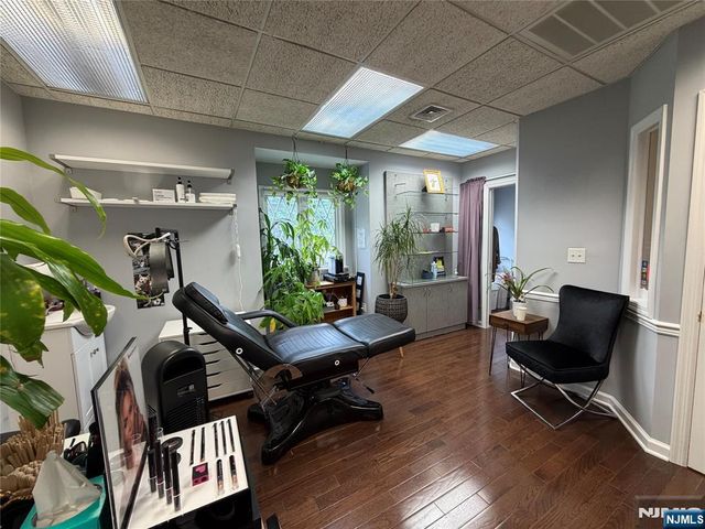 135 County Road 2B, Cresskill, NJ 07626