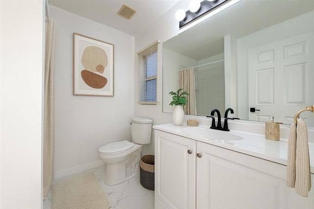 1820 HALLCREST DRIVE, Deltona, FL 32725