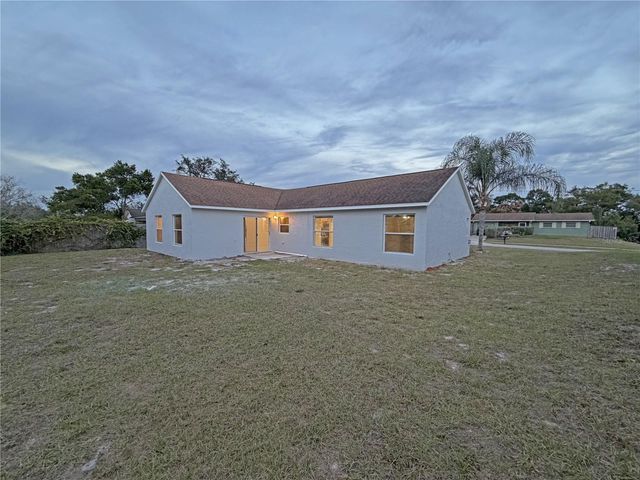 1820 HALLCREST DRIVE, Deltona, FL 32725