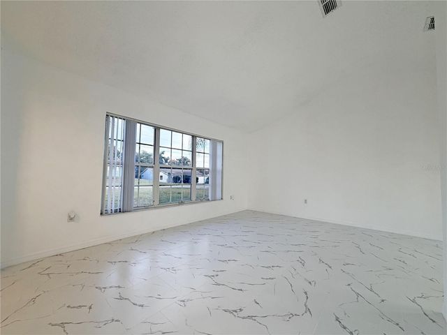 1820 HALLCREST DRIVE, Deltona, FL 32725