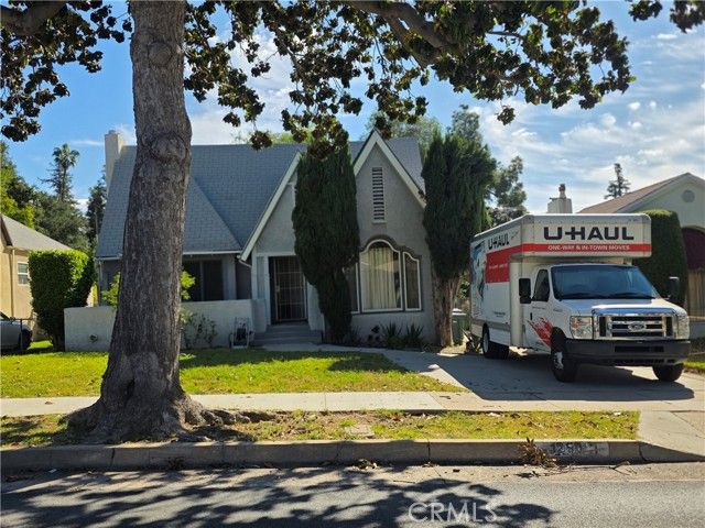 1250 N El Molino, Pasadena, CA 91104