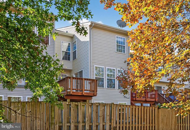 15082 GAFFNEY CIR, Gainesville, VA 20155