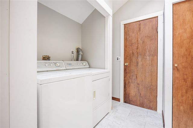 2503 Canandaigua Road, Macedon, NY 14502