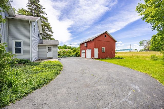 2503 Canandaigua Road, Macedon, NY 14502