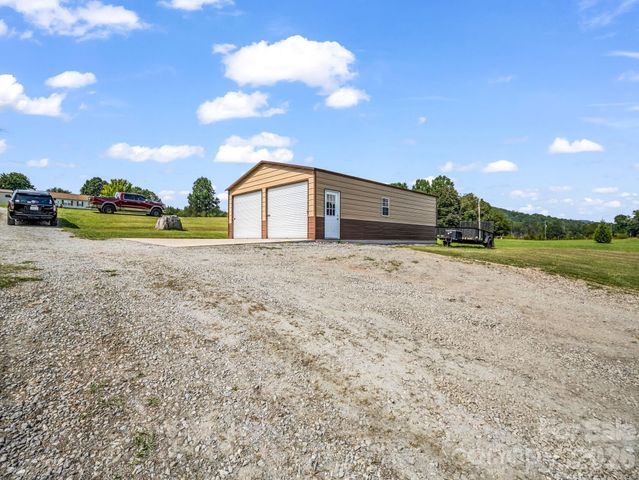 310 Brooks Road Extension, Bostic, NC 28018