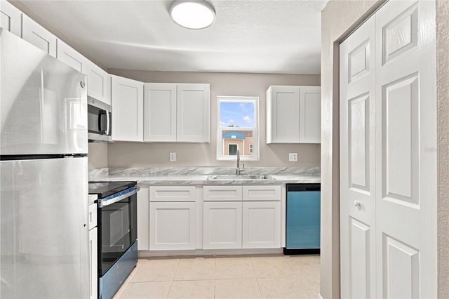 6310 PROVIDENCE CIRCLE 6, New Port Richey, FL 34652
