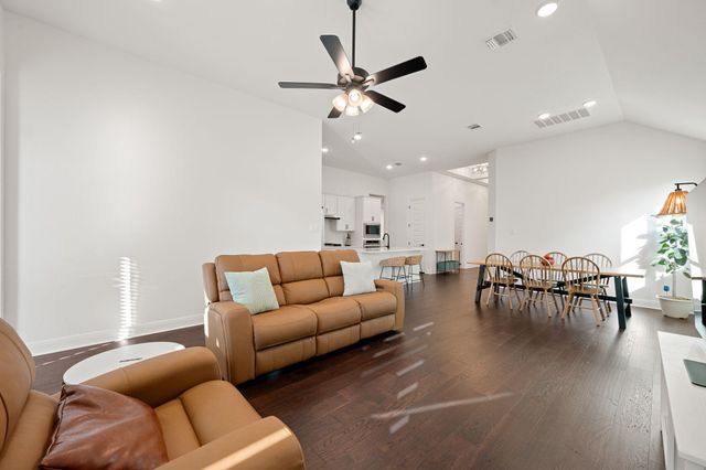 538 Tubman DR, Kyle, TX 78640