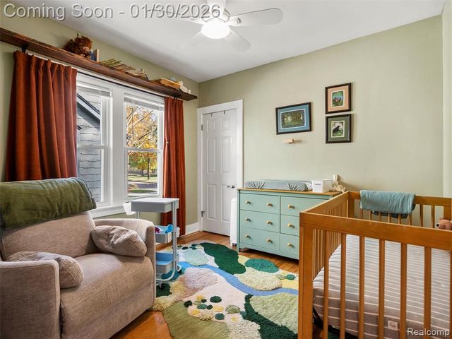 81 Wellesley Drive, Pleasant Ridge, MI 48069