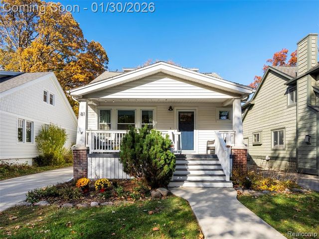 81 Wellesley Drive, Pleasant Ridge, MI 48069