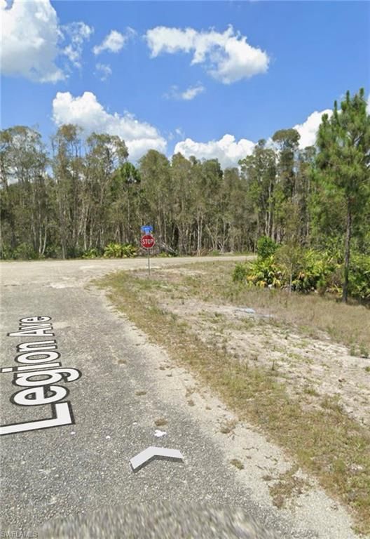 1009 LEGION AVE AVE, LEHIGH ACRES, FL 33974 — exterior