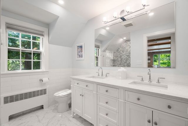 28 York Rd, Newton, MA 02468