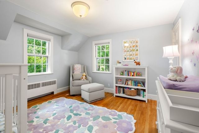 28 York Rd, Newton, MA 02468