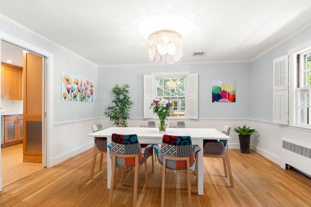 28 York Rd, Newton, MA 02468