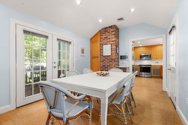 28 York Rd, Newton, MA 02468