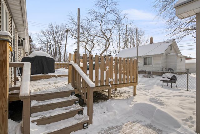 36915 Sibley Road, New Boston City, MI 48164