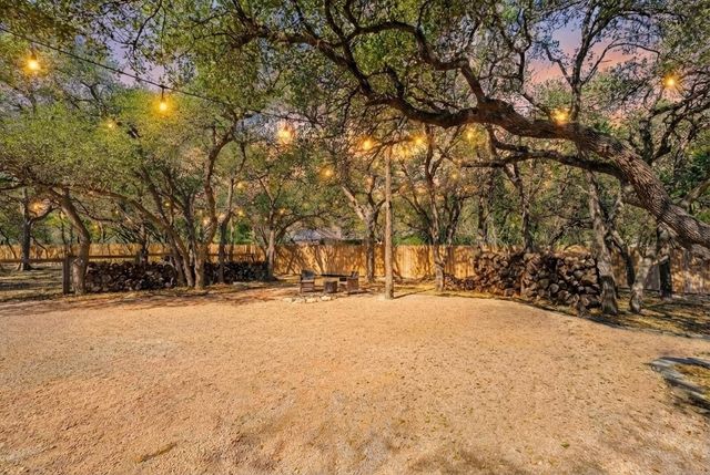 207 E Ridgewood RD, Georgetown, TX 78633