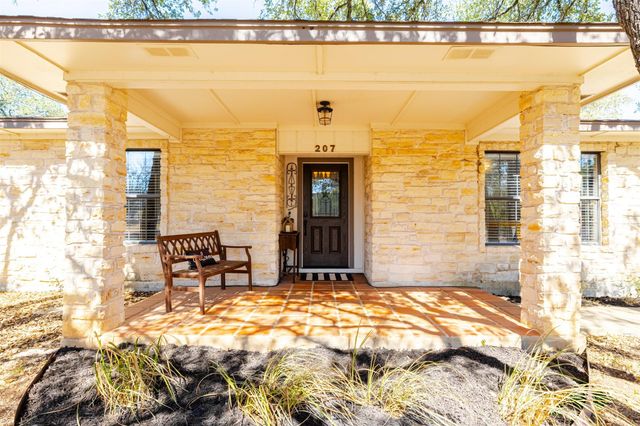 207 E Ridgewood RD, Georgetown, TX 78633