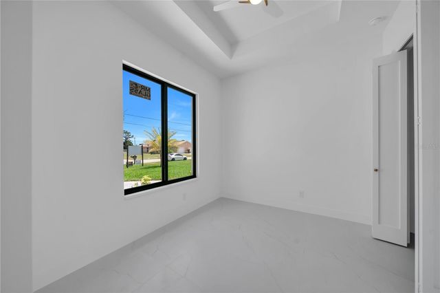 1114 SW 8TH PL, Cape Coral, FL 33991