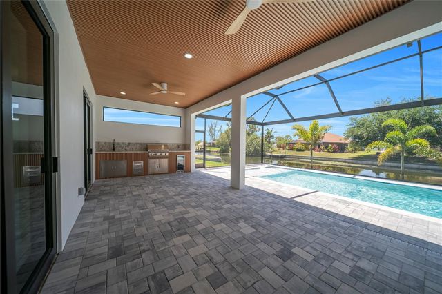 1114 SW 8TH PL, Cape Coral, FL 33991